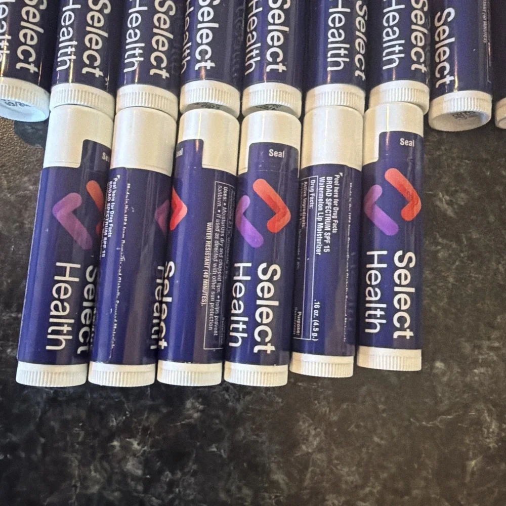 (33) Select Health Chapstick Sealed Water Resistant Made In USA‎ Exp 2027